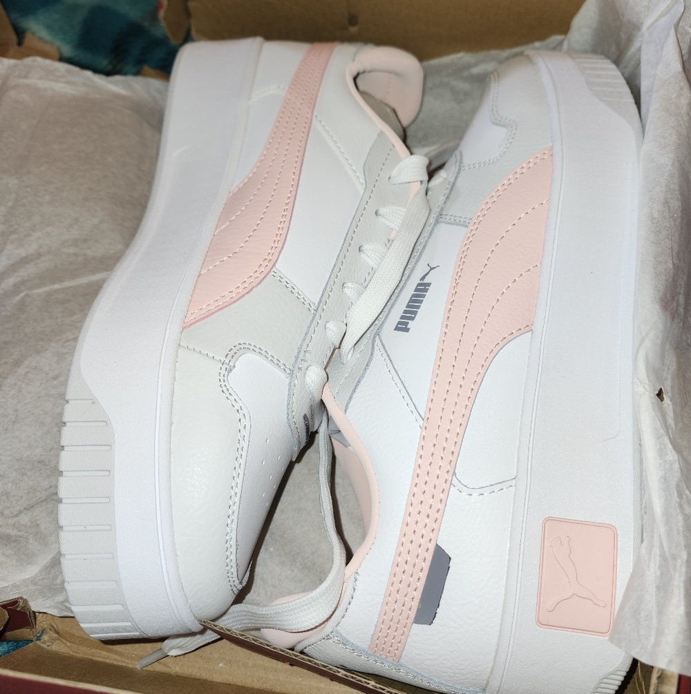 Puma Women's Pink and White Sneakers